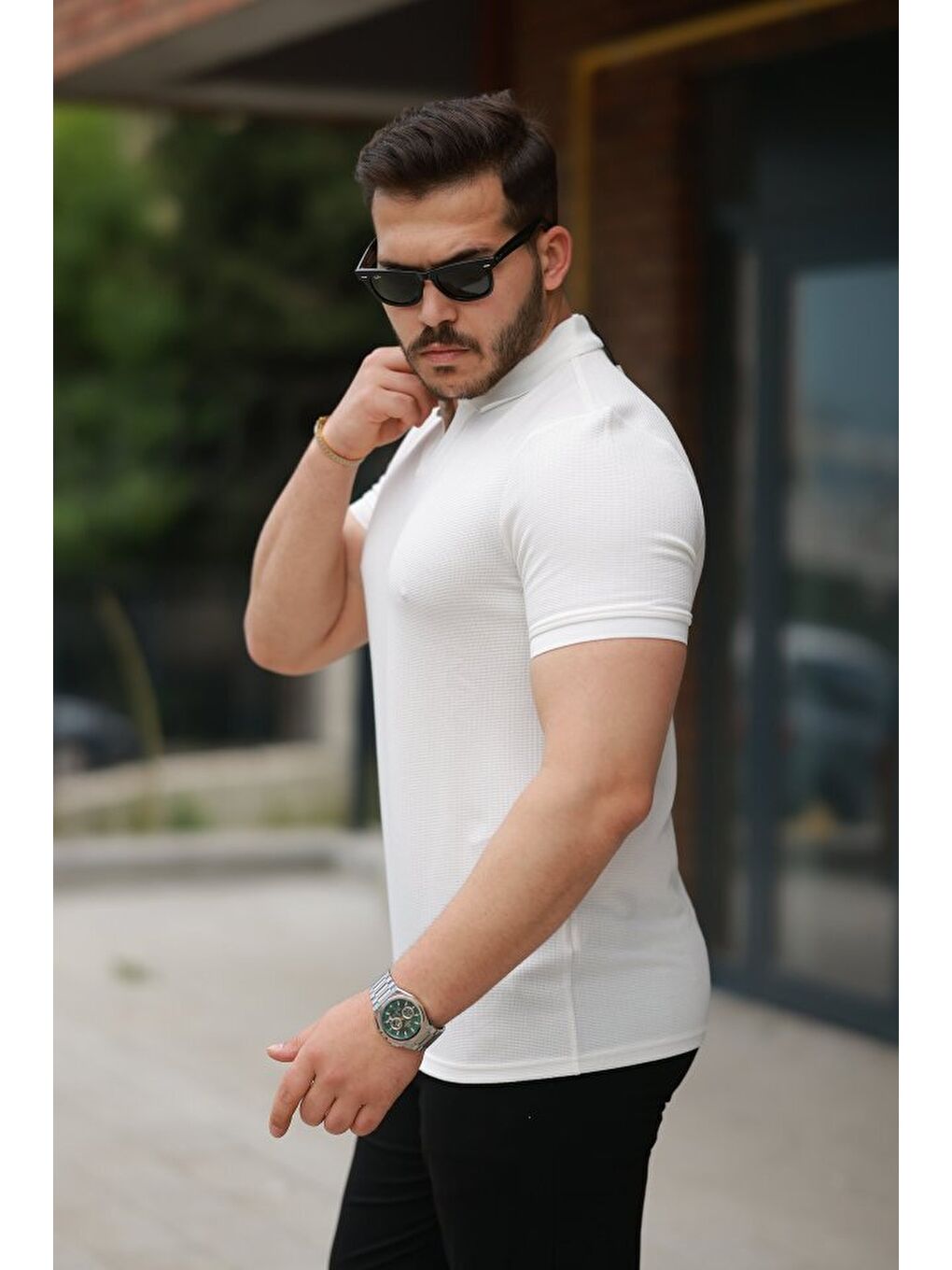 Beyaz Erkek Yakalı Waffle Dokulu Kısa Kollu Tişört-1
