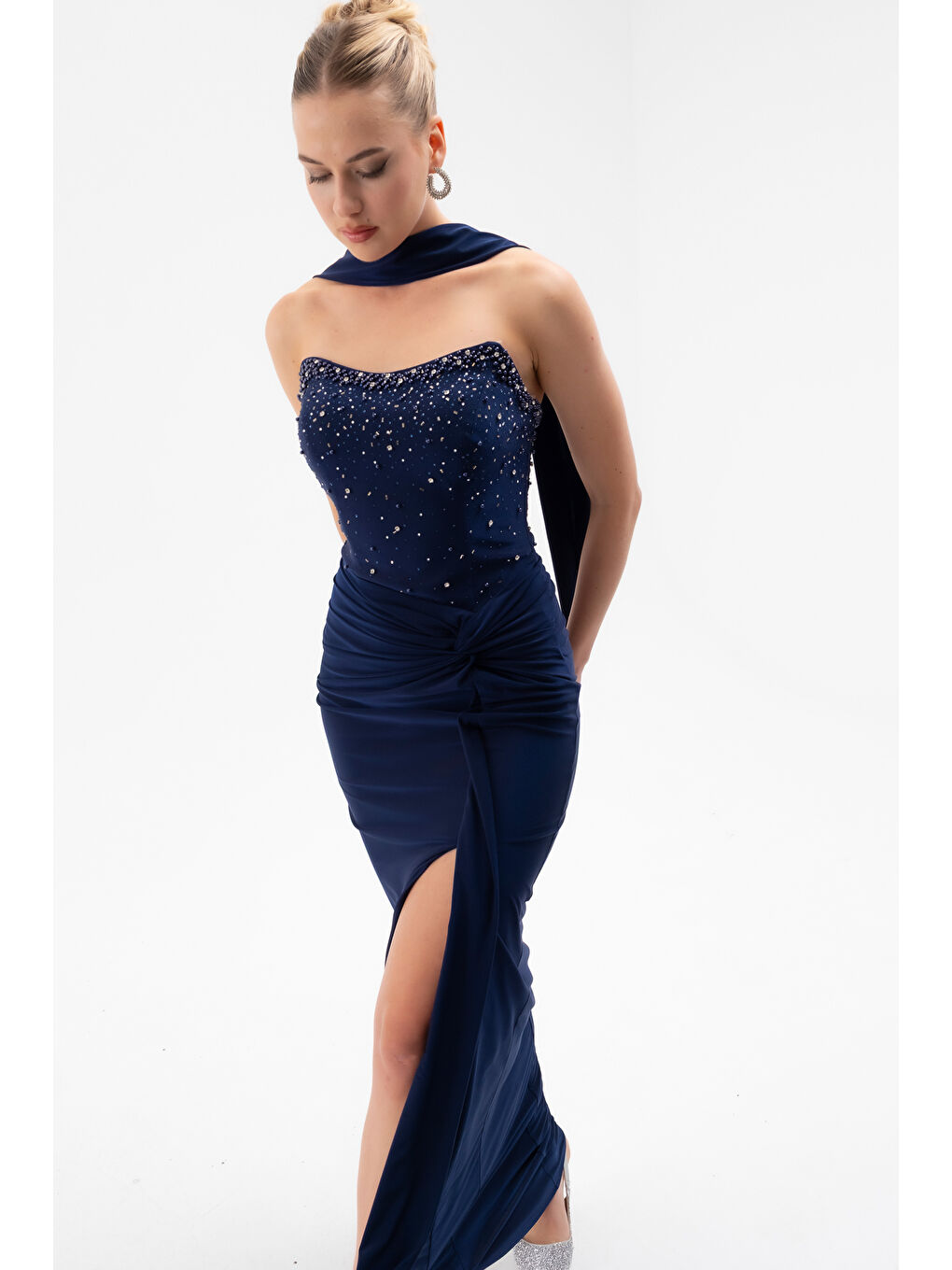 Kadın Lacivert Şal Yaka Taşlı Düğüm Detay Uzun Abiye Elbise-2