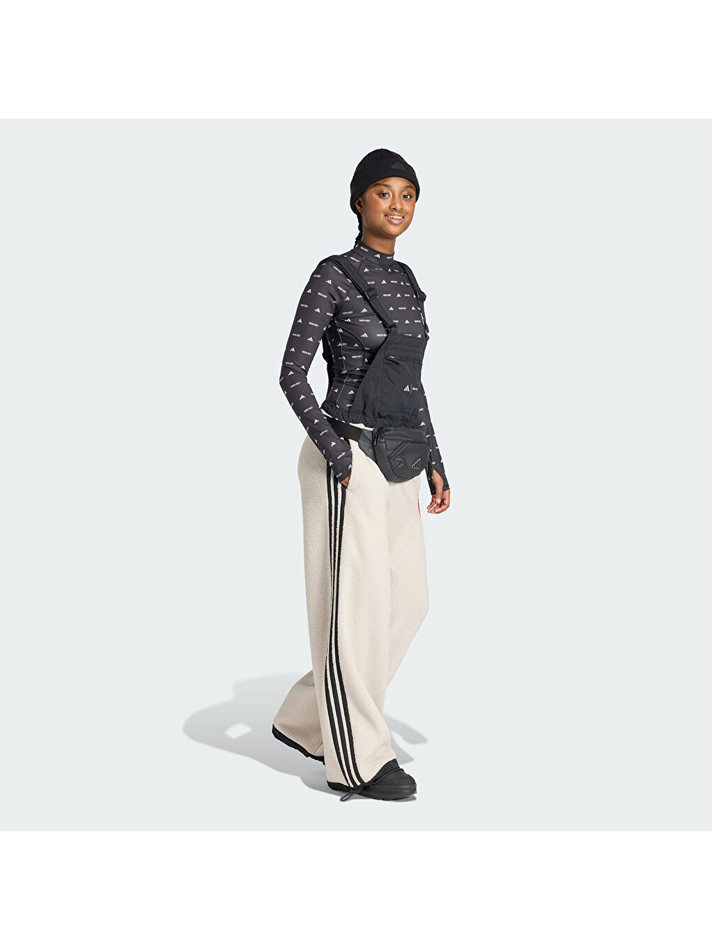 X Moon Boot Kadın Siyah Tişört-4