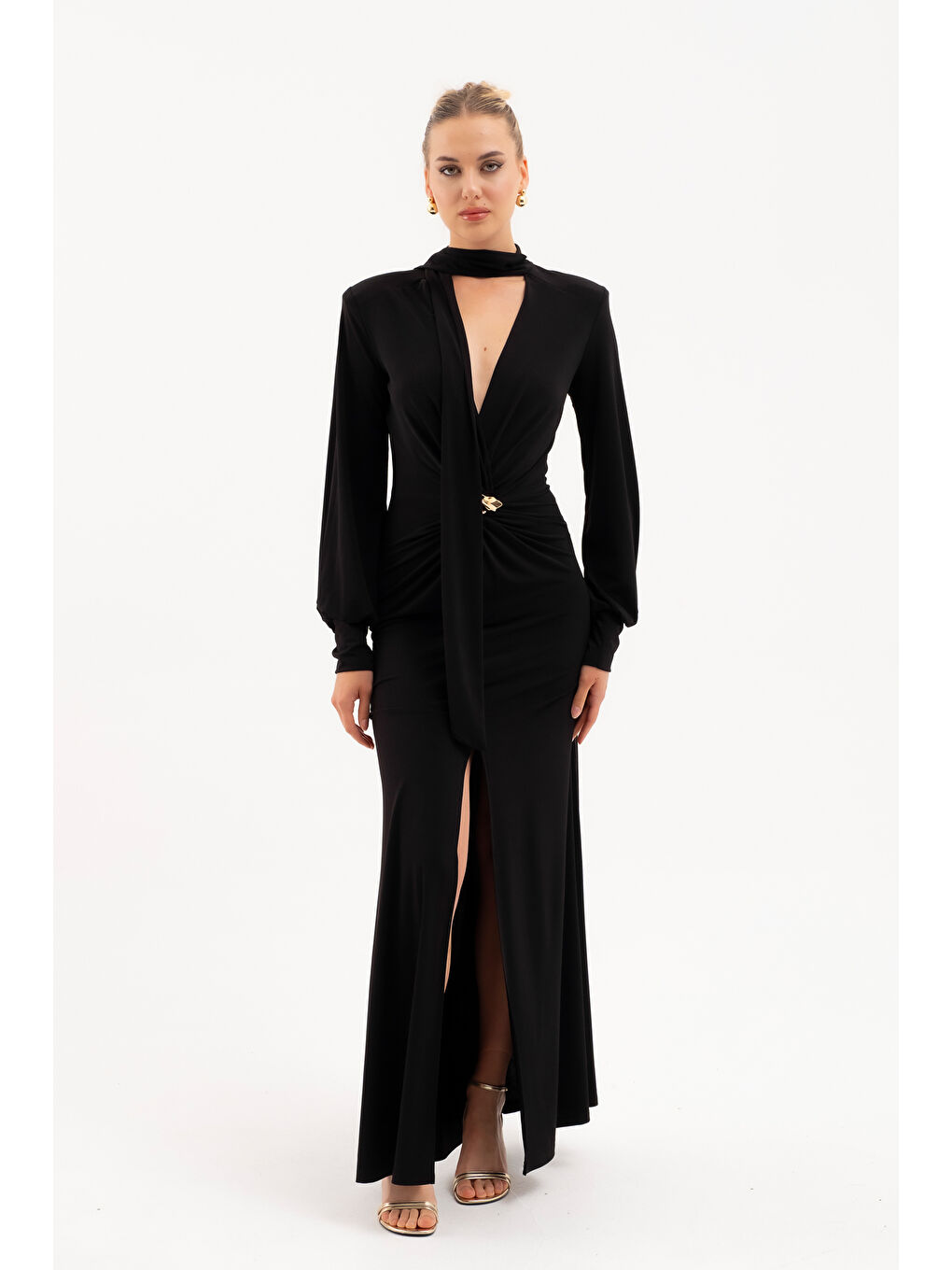 Kadın Siyah Şal Yaka Ön Düğüm Tokalı Uzun Elbise-1