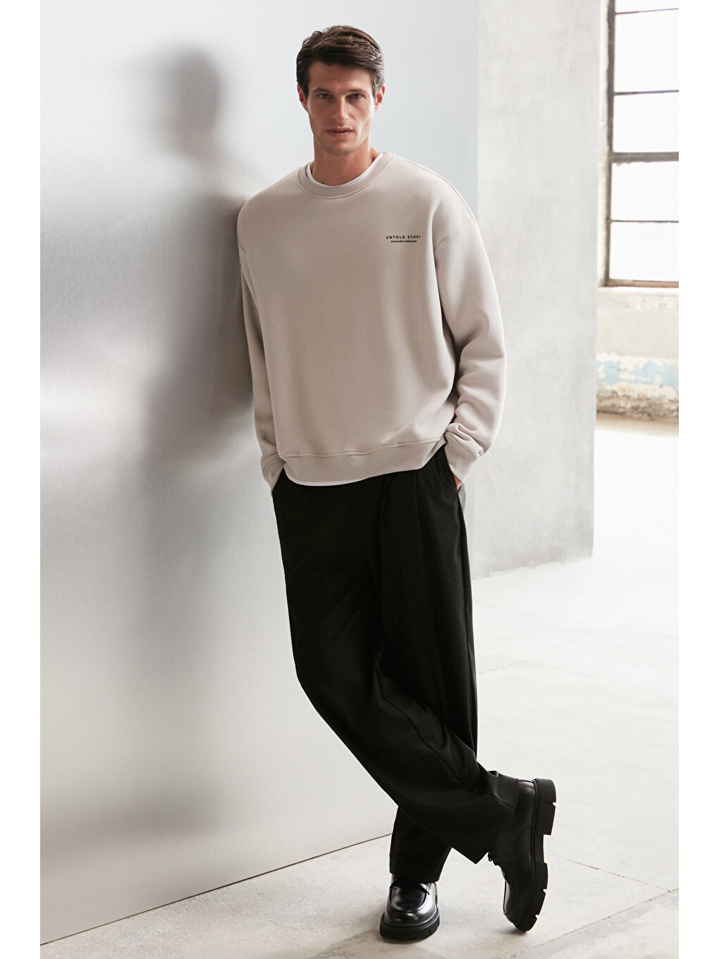 Bryan Erkek Yumuşacık Kumaşlı 3 İplik Oversize Bol Kesim Yuvarlak Yakalı Baskılı Gri Sweatshirt-2