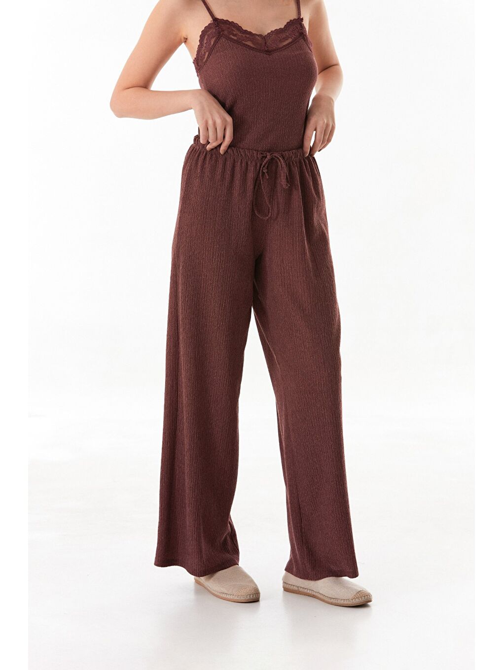 Mürdüm Beli Lastikli Bürümcük Kumaş Palazzo Pantolon-1