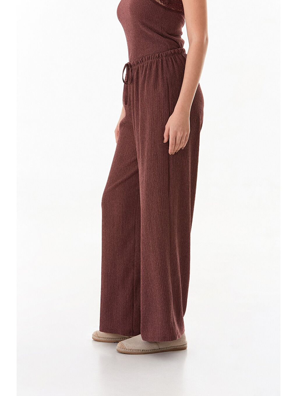 Mürdüm Beli Lastikli Bürümcük Kumaş Palazzo Pantolon-3