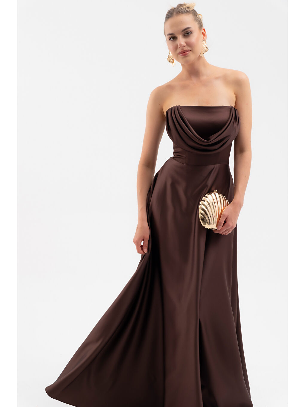 Kadın Kahverengi Degaje Yaka Uzun Straplez Abiye-2