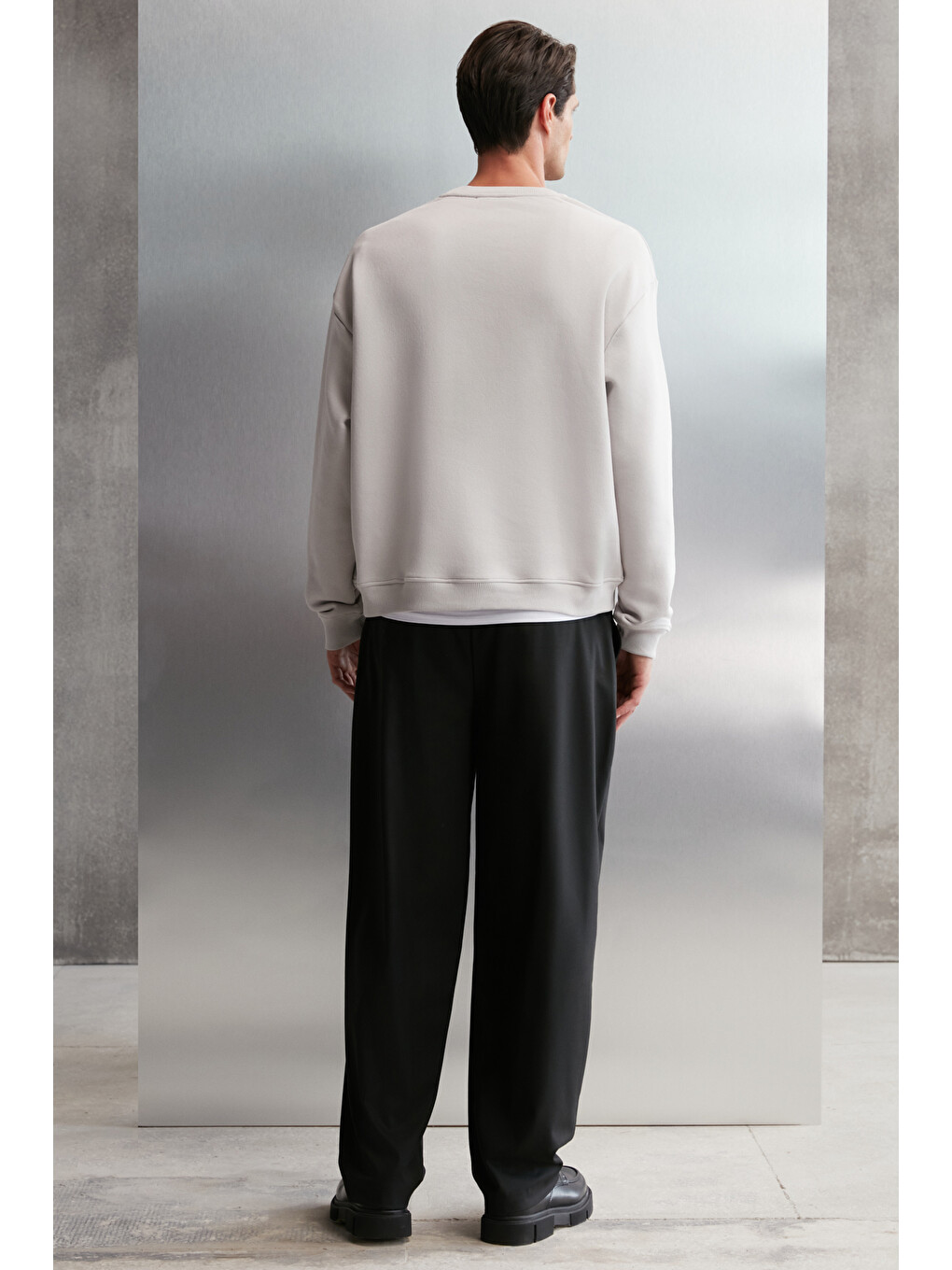 Bryan Erkek Yumuşacık Kumaşlı 3 İplik Oversize Bol Kesim Yuvarlak Yakalı Baskılı Gri Sweatshirt-5