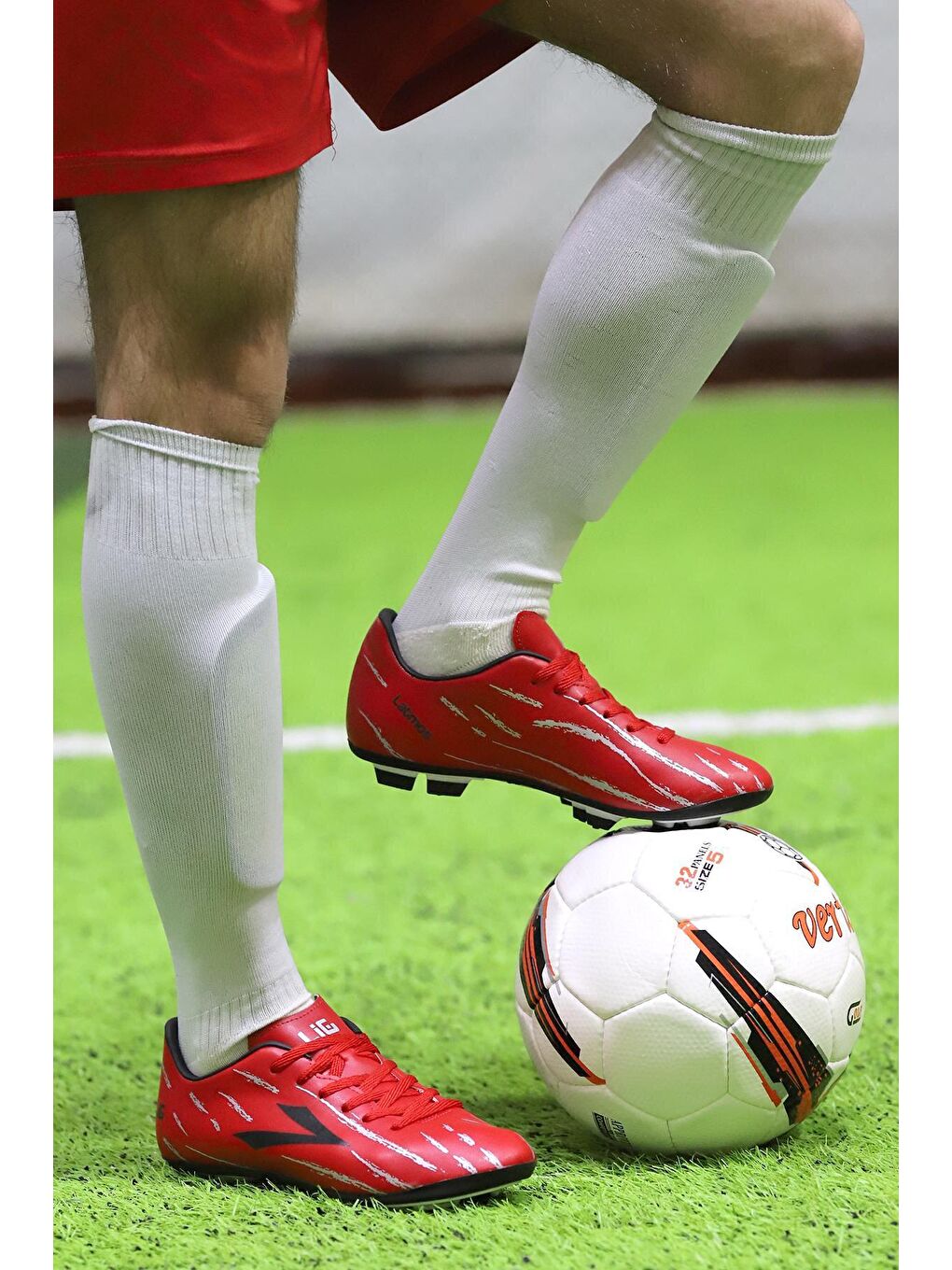 Kırmızı Latmos KM Krampon Çim Saha Erkek Futbol Ayakkabı-1