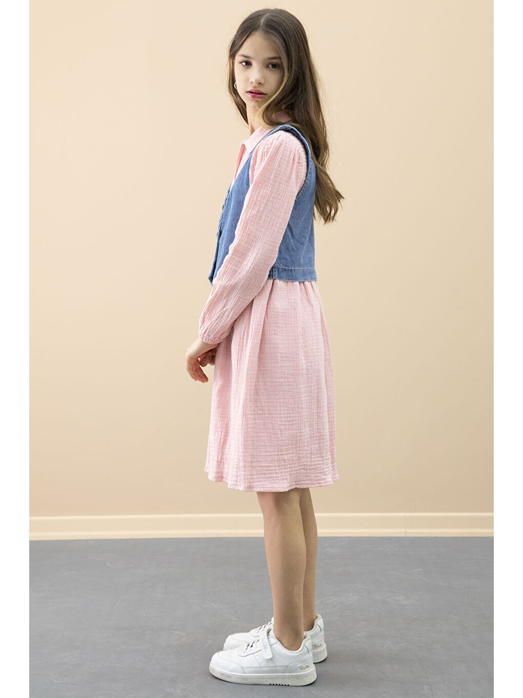 Pembe Jean Yelekli Uzun Kol Kız Çocuk 2li Müslin Elbise 20667-3