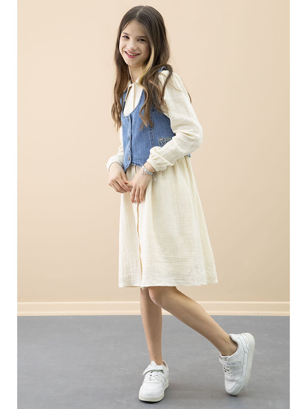 Ekru Krem Jean Yelekli Uzun Kol Kız Çocuk 2li Müslin Elbise 20668-2