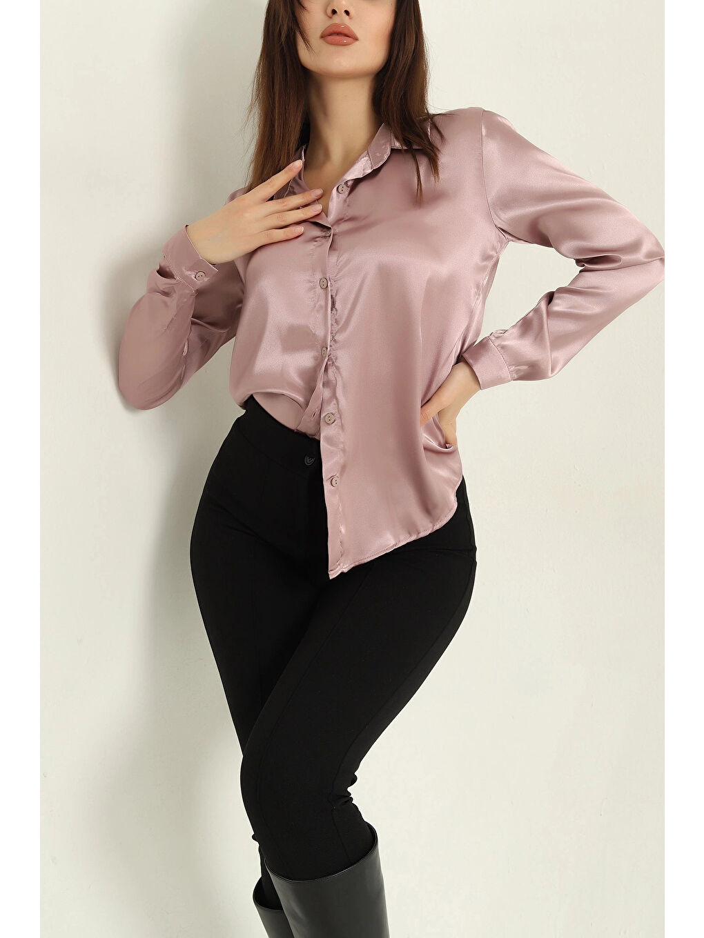 Hazelin Pembe Kadın Gül Kurusu Saten Yüzeyli Tesettür Gömlek HZL25W-BD139641 - 1