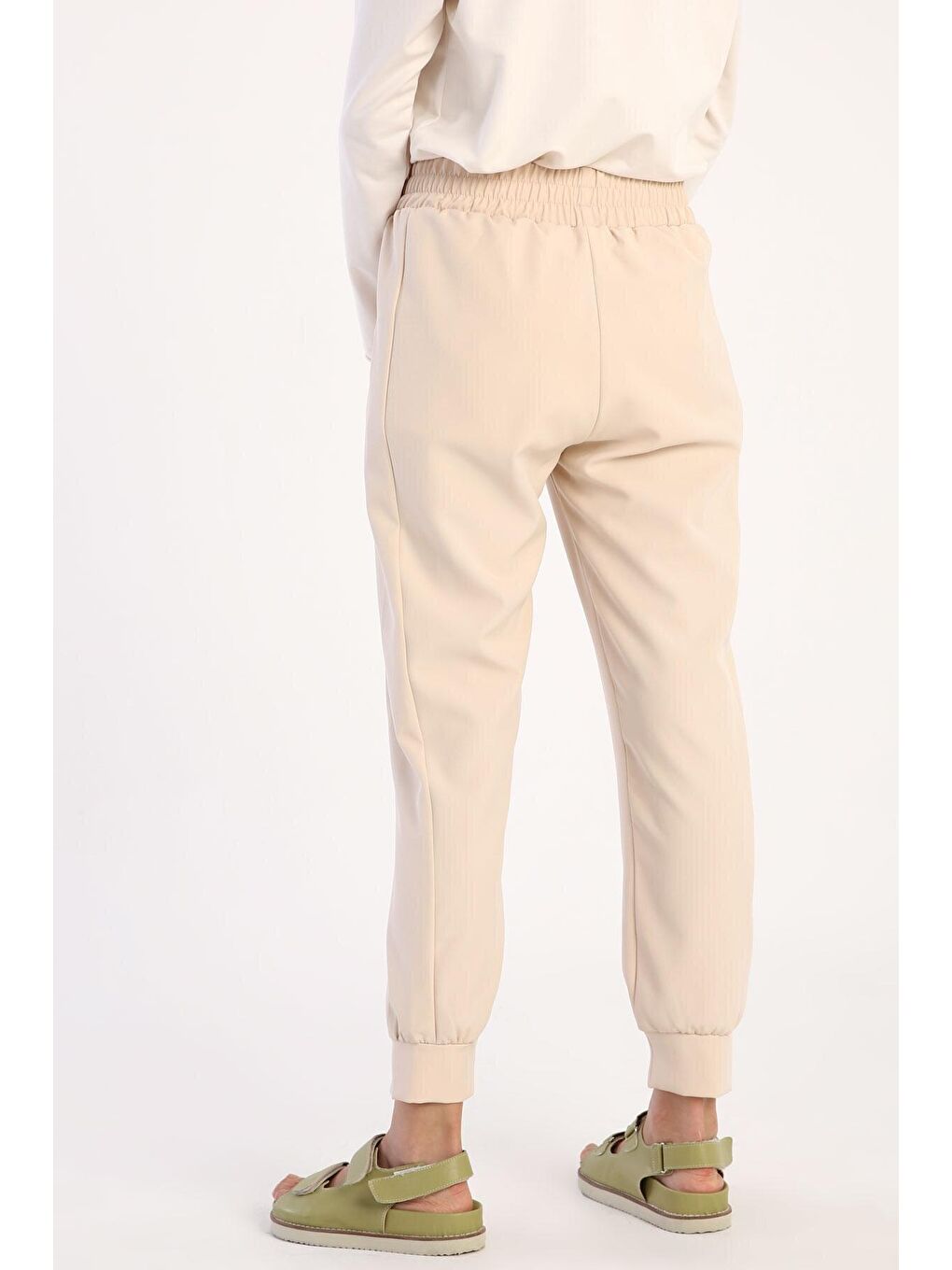 Bej Biye Detaylı Jogger Pantolon-4