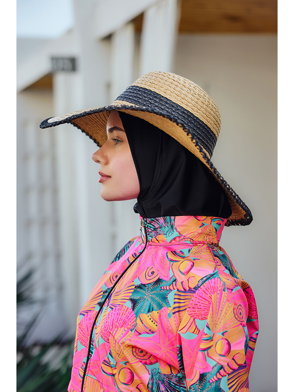 Kahverengi Zigzag Şerit Detaylı Hasır Plaj Şapkası RŞ-2103 Camel03-4