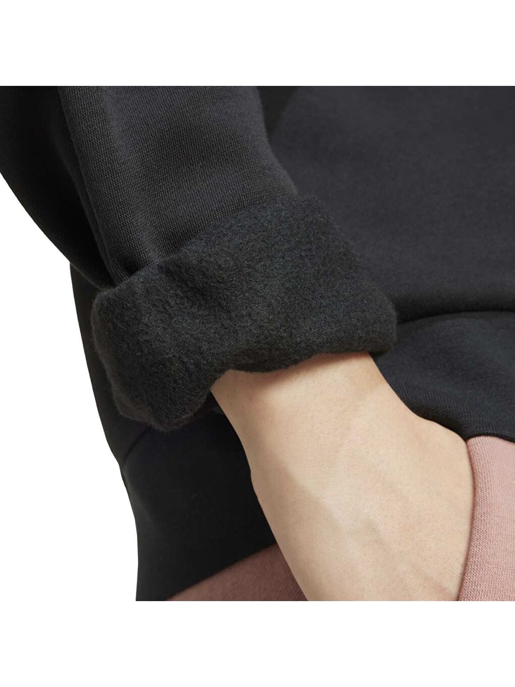 Small Logo Feel Cozy Kadın Siyah Bisiklet Yaka Sweatshirt-4