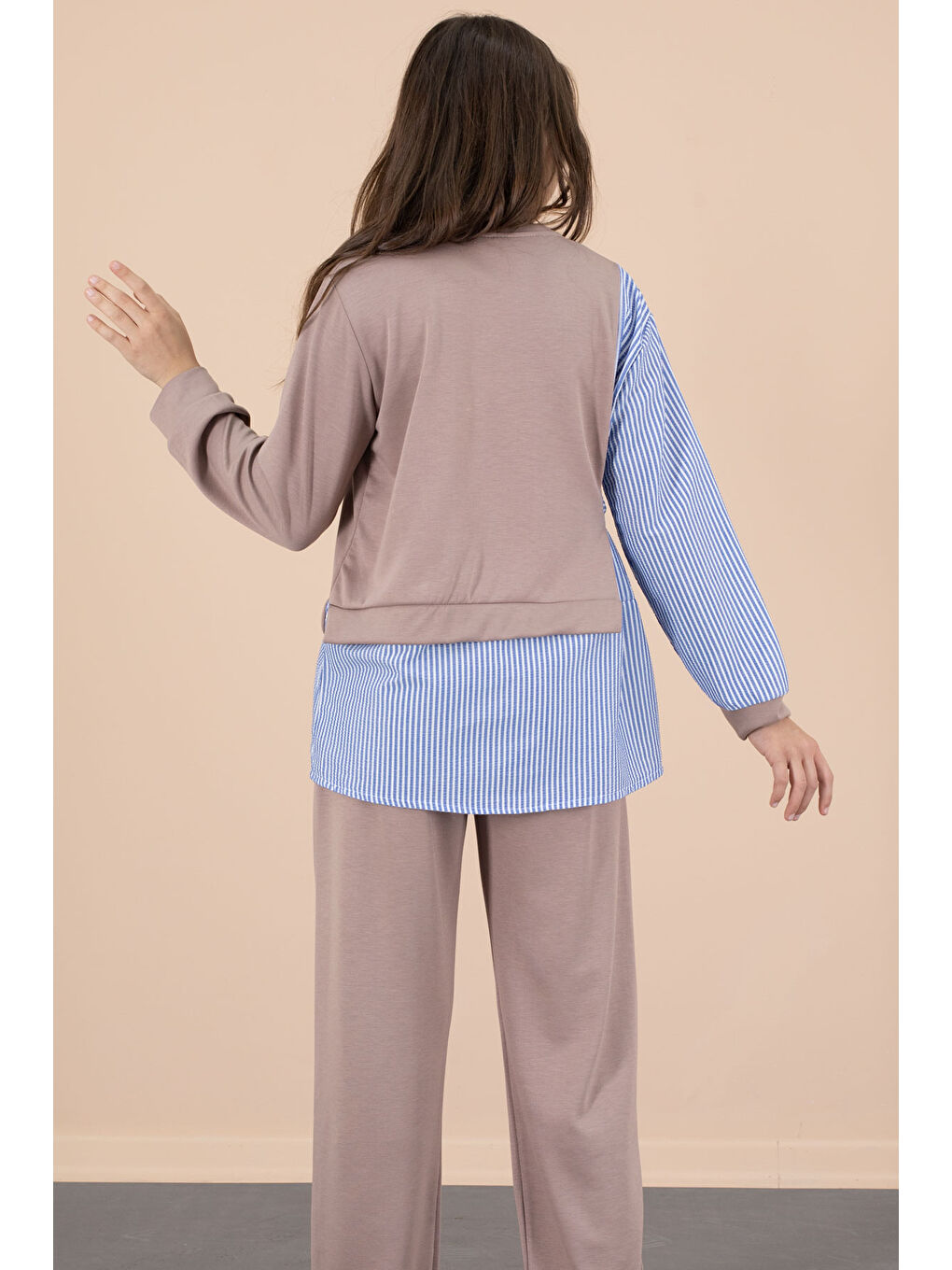 Mavi Çizgi Desenli Taş Detaylı Bluzlu Kız Çocuk Kuşaklı Pantolonlu 2li Takım 20661-4