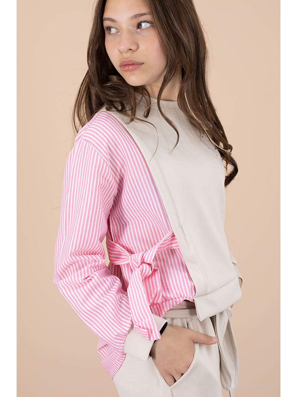 Pembe Çizgi Desenli Taş Detaylı Bluzlu Kız Çocuk Kuşaklı Pantolonlu 2li Takım 20659-1