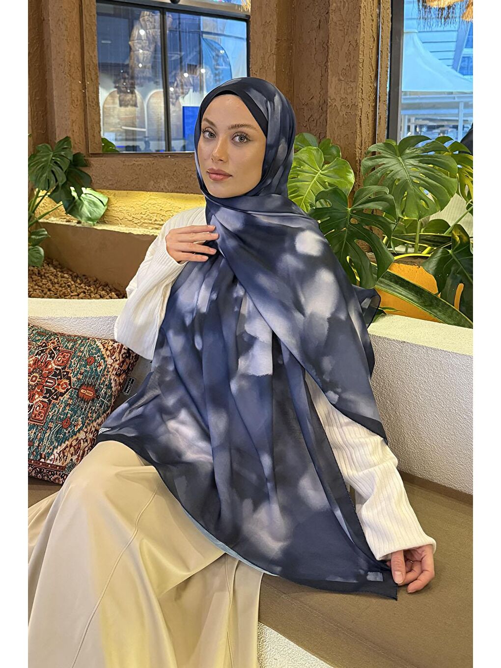 Batik Desen Soft Şal Lacivert-1