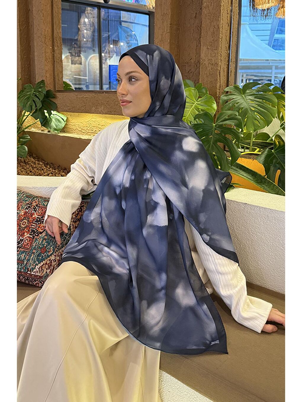 Batik Desen Soft Şal Lacivert-3