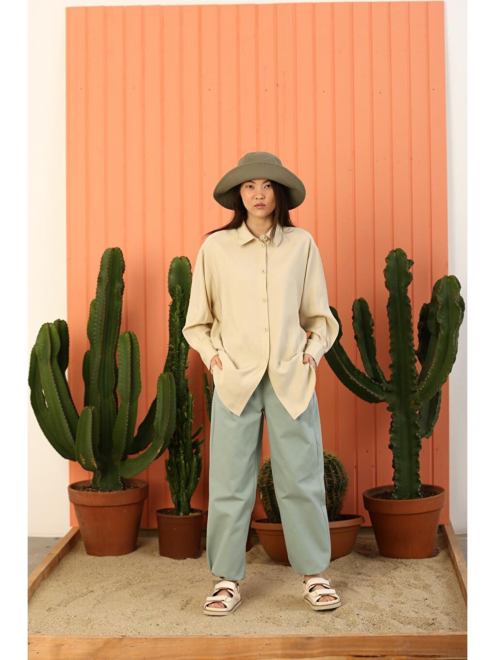 Yeşil Mint Pileli Spor Kemerli Pantolon