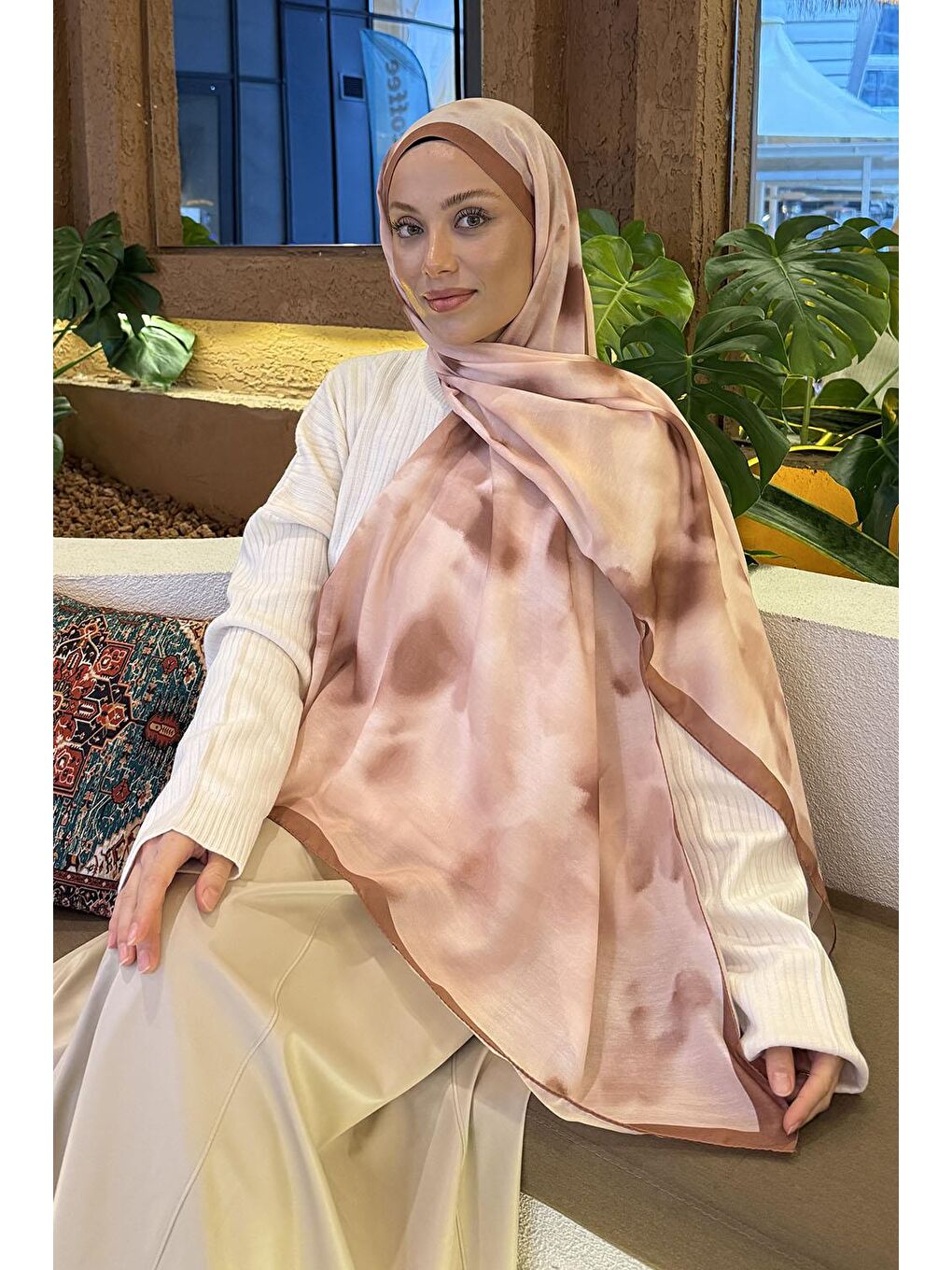 Kahverengi Batik Desen Soft Şal Sütlü Kahve-1