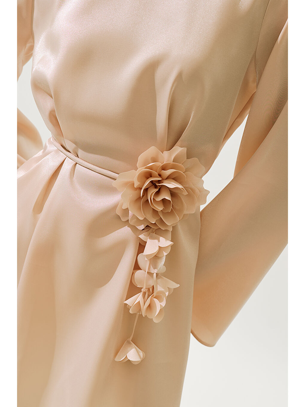 Pembe Çiçek Salkımlı Kemer Pudra-4