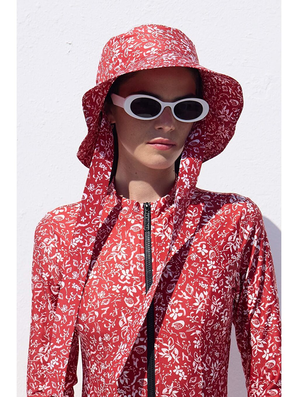 Kırmızı Bağlamalı Bucket Şapka Red Shell