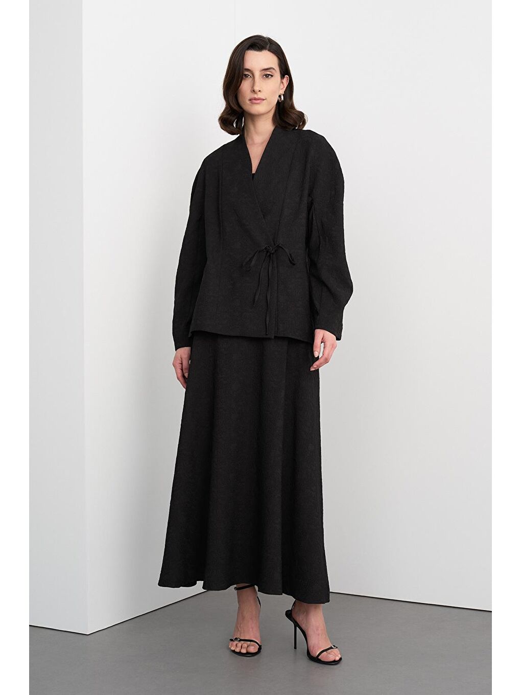 Ari Dokulu Ceket Etek Takım Siyah-2