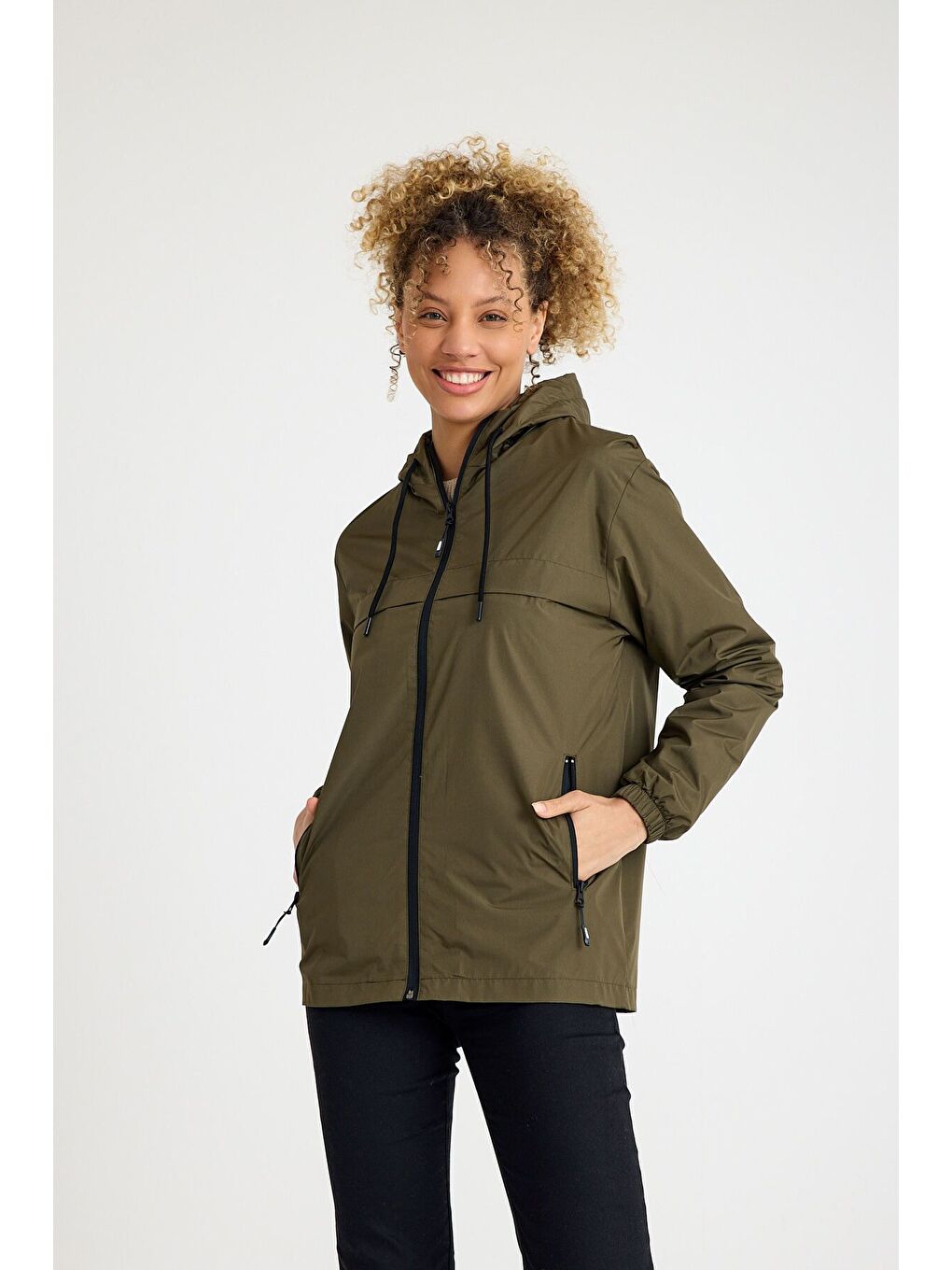 Kadın Astarlı Kapüşonlu Haki Rüzgarlık & Yağmurluk-4