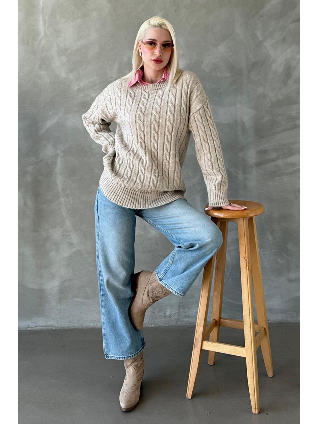 Bej Balıkçı Yaka Örgülü Triko Kazak Mg2336