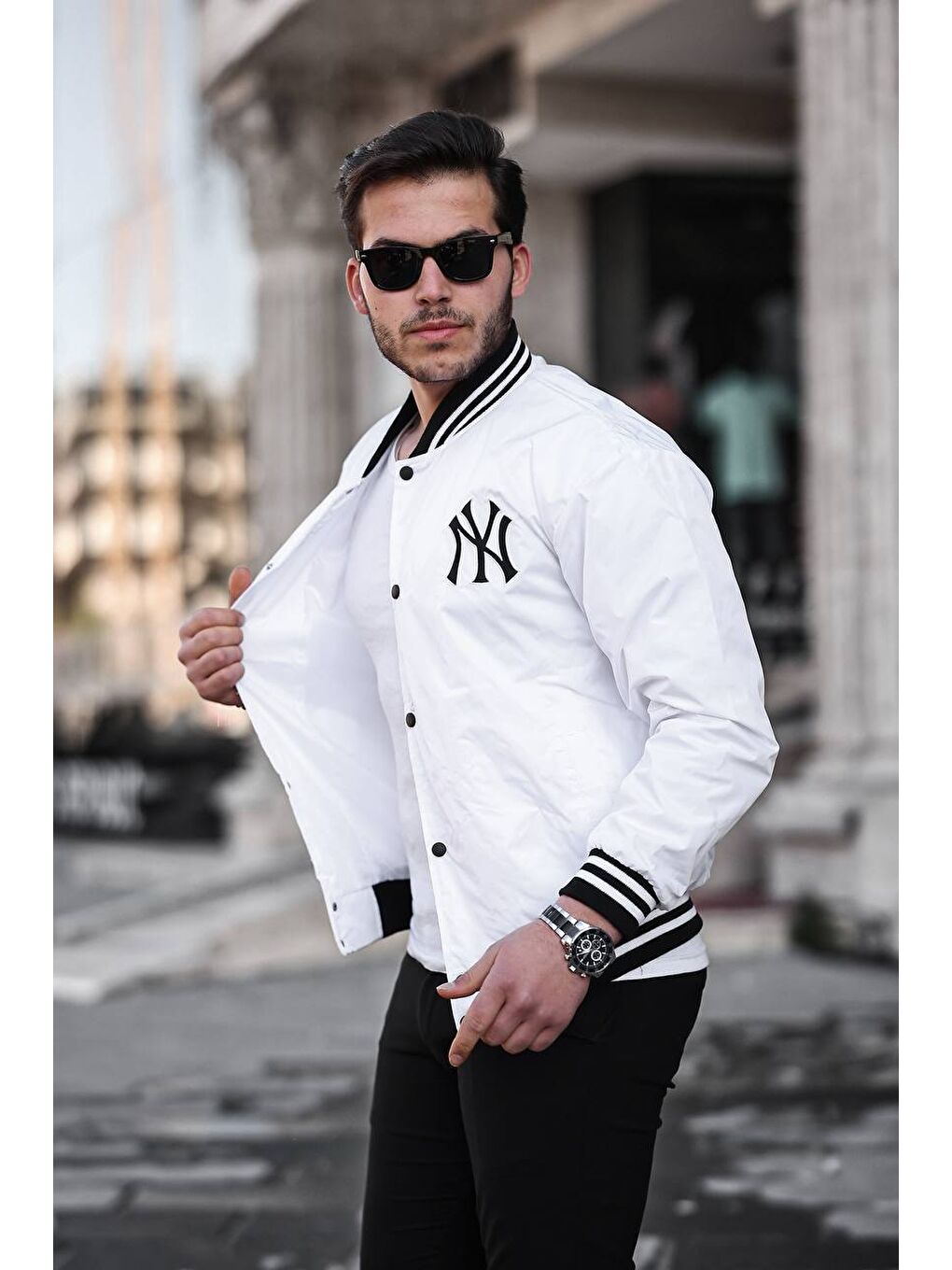 Erkek Baskılı Çıtçıtlı Beyaz Kolej Ceket