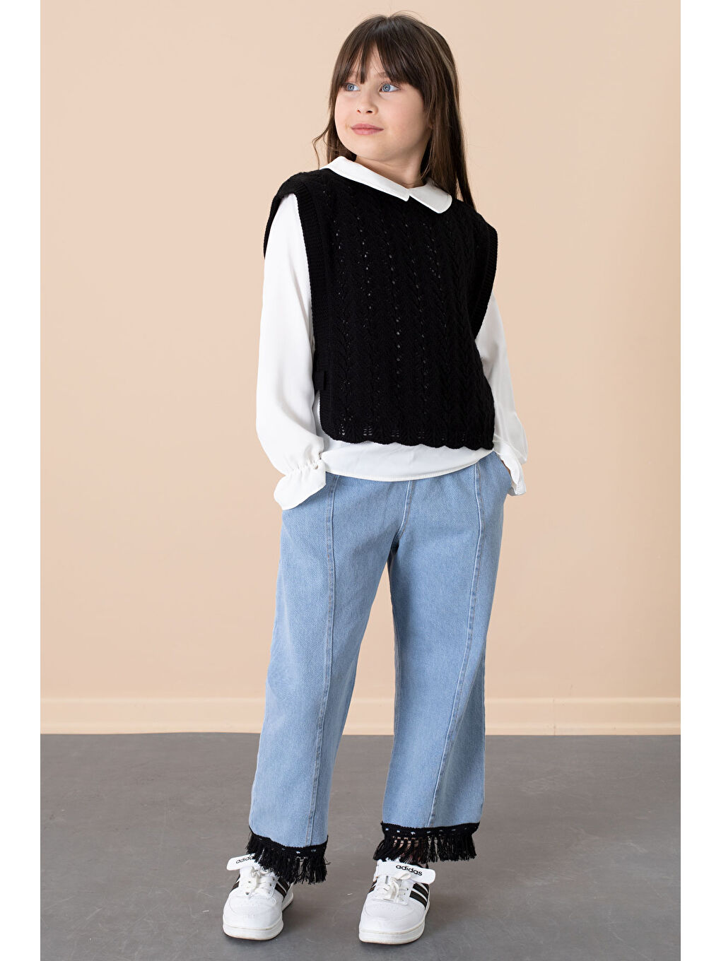 Siyah Dantel Süveterli Jean Pantolonlu Kız Çocuk 3lü Takım 20683-4