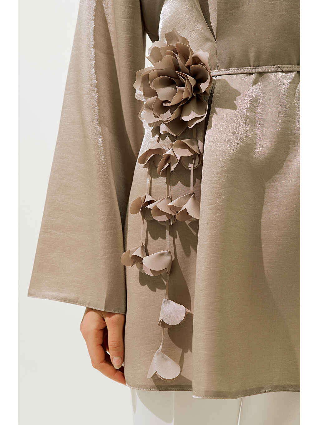 Bej Çiçek Salkımlı Kemer Vizon-1