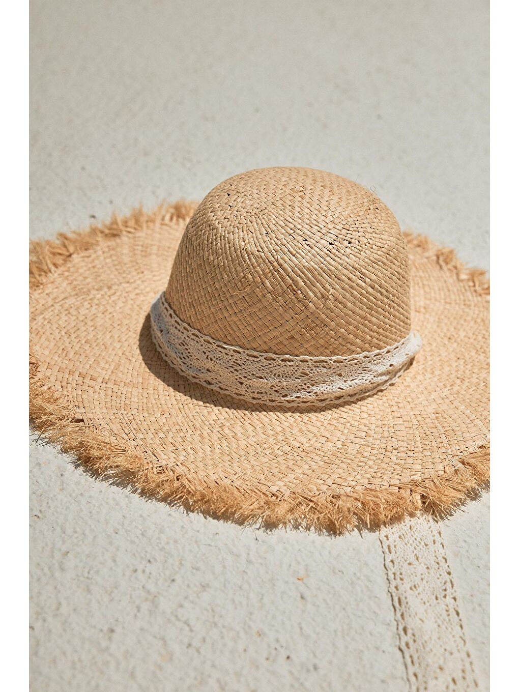 Bej Dantel Detaylı Hasır Plaj Şapkası 2044-2