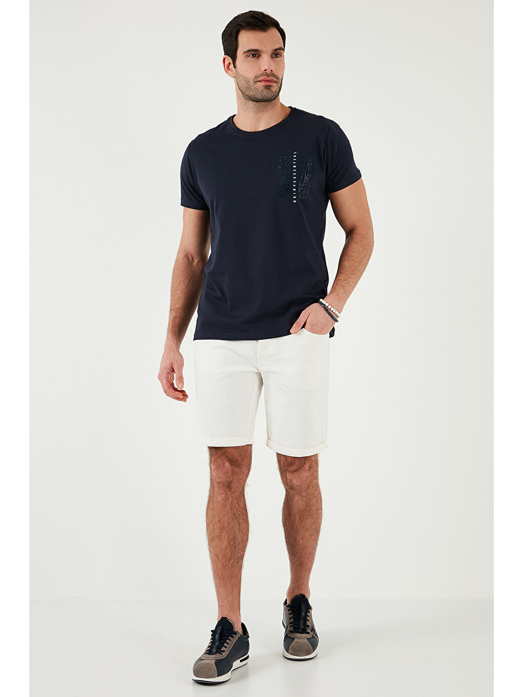 Lacivert Bisiklet Yaka %100 Pamuk Slim Fit Erkek Tişört 541QUINT-1