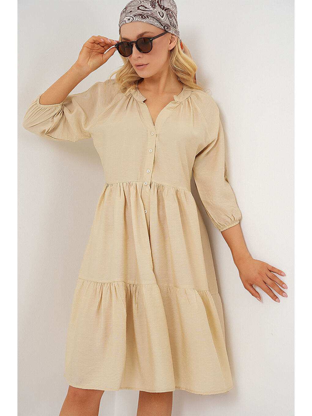 Ekru Kadın Düğmeli Kısa Kol Elbise 2559 - Krem-2