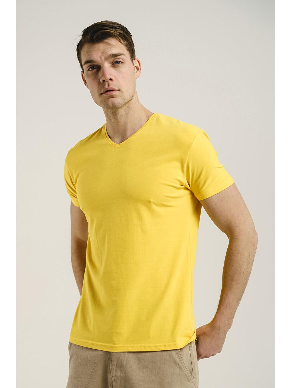 Oksit Sarı V Yaka Slim Fit Basic Erkek Tshirt