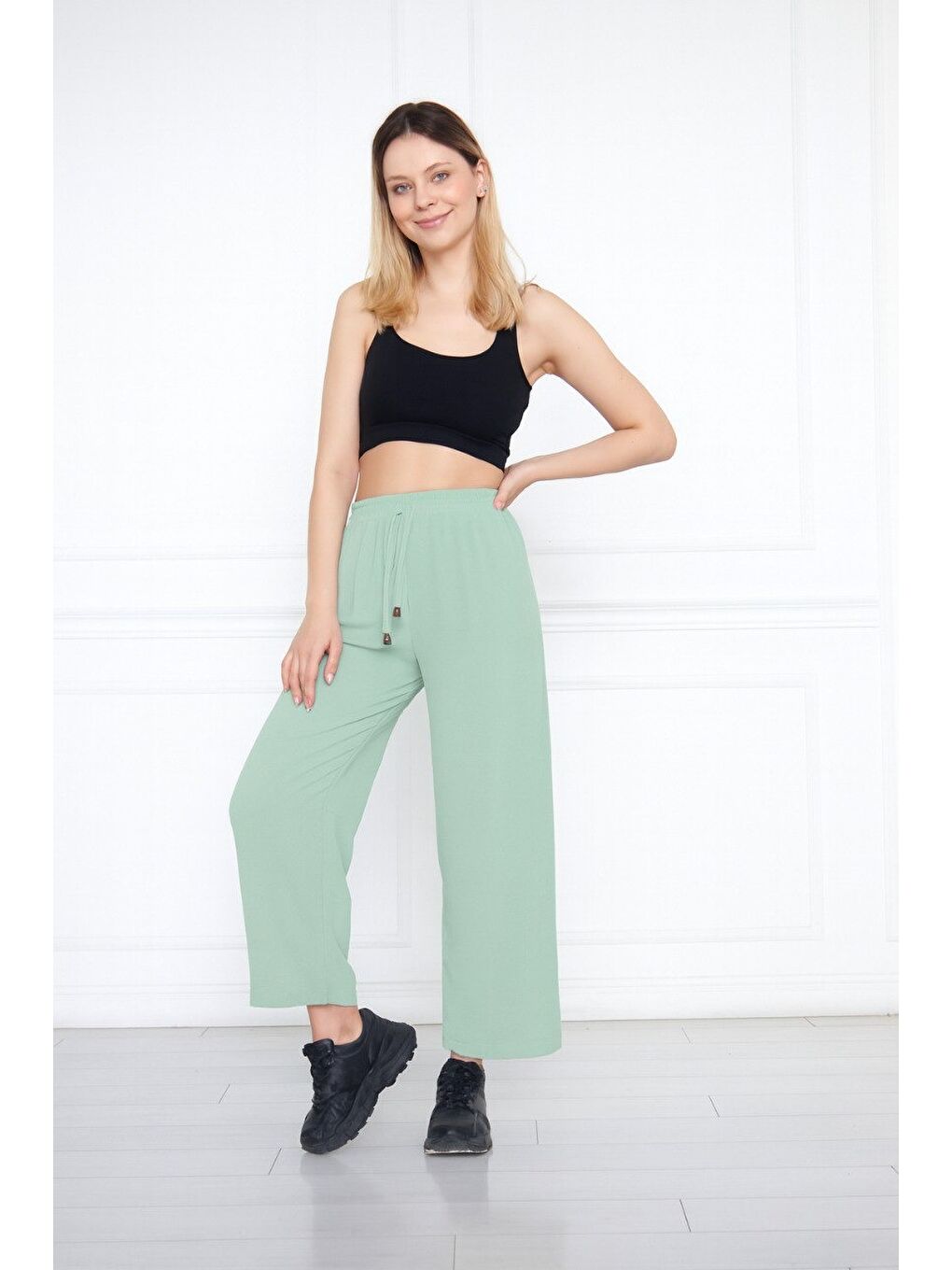 Yeşil Kadın Aerobin Geniş Paça Palazzo Bel Lastikli Pantolon-1