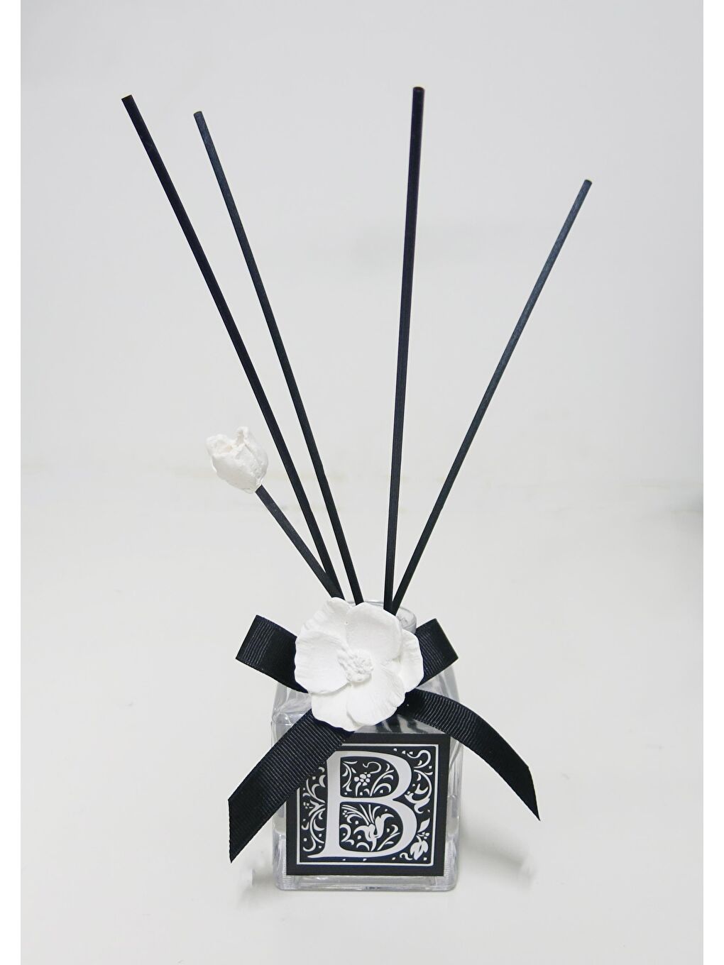 Siyah 100 cc B Harfi Yasemin Sandal Oda Kokusu-1