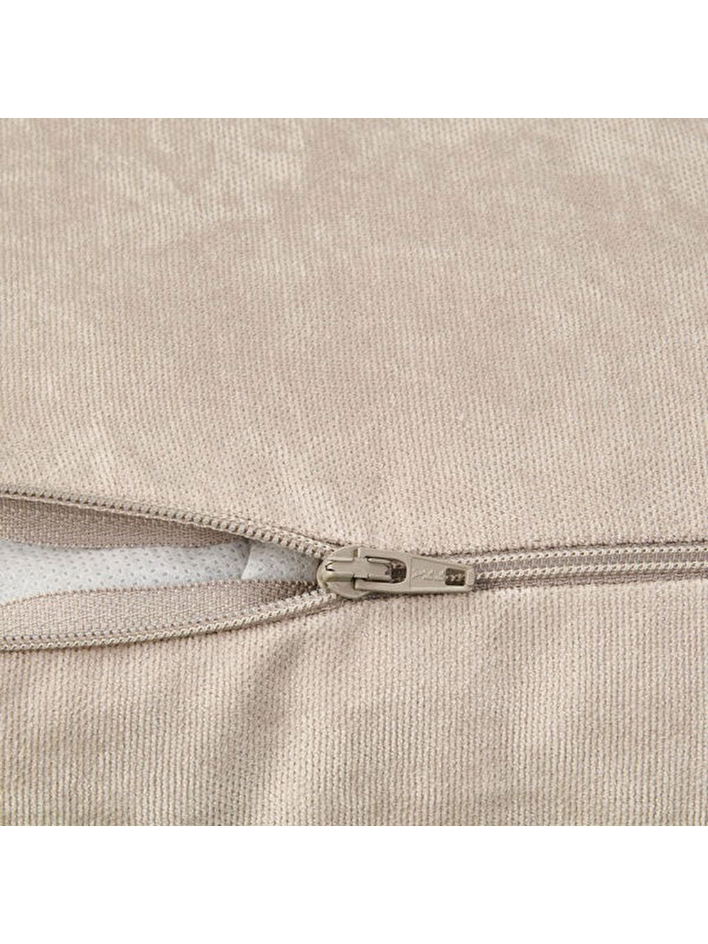 Soft Ganye Kırlent - Ekru - 45x45 cm-1