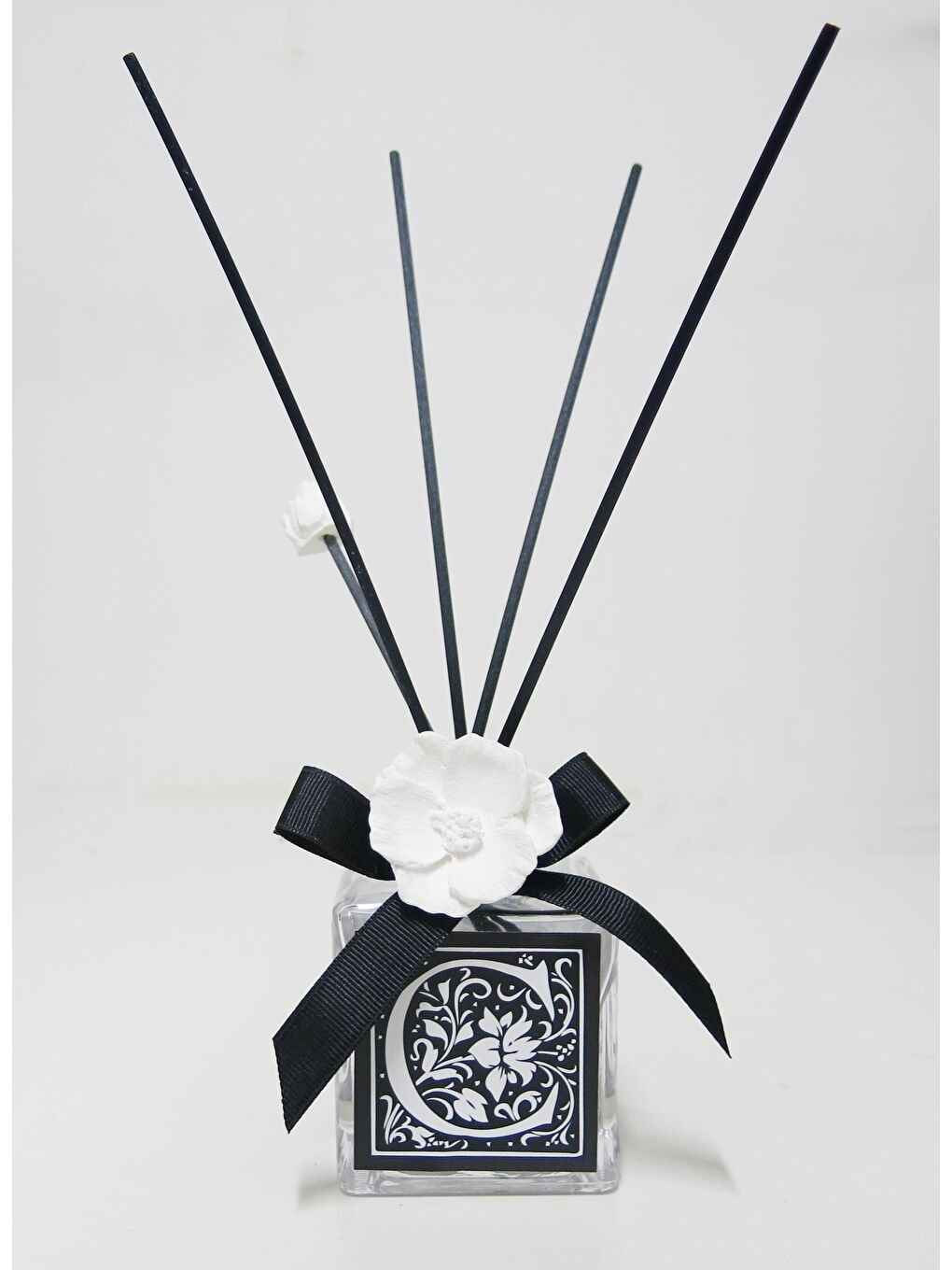 Siyah 100 cc C Harfi Yasemin Sandal Oda Kokusu-1