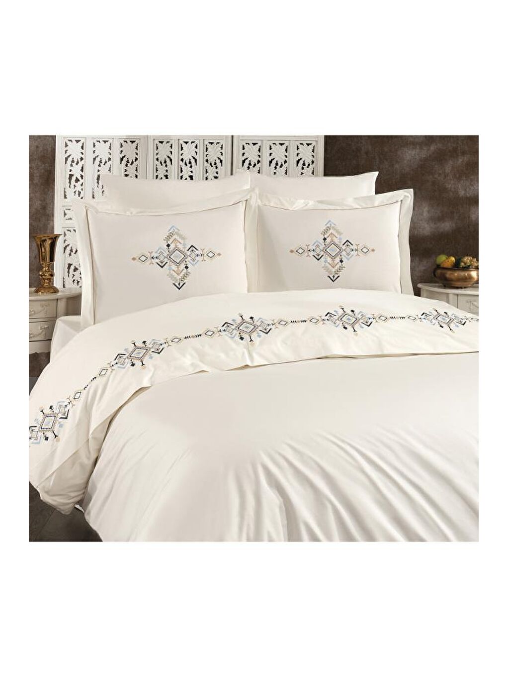 Ekru Alya Nakışlı Çift Kişilik Nevresim Takımı Krem - Lacivert-2