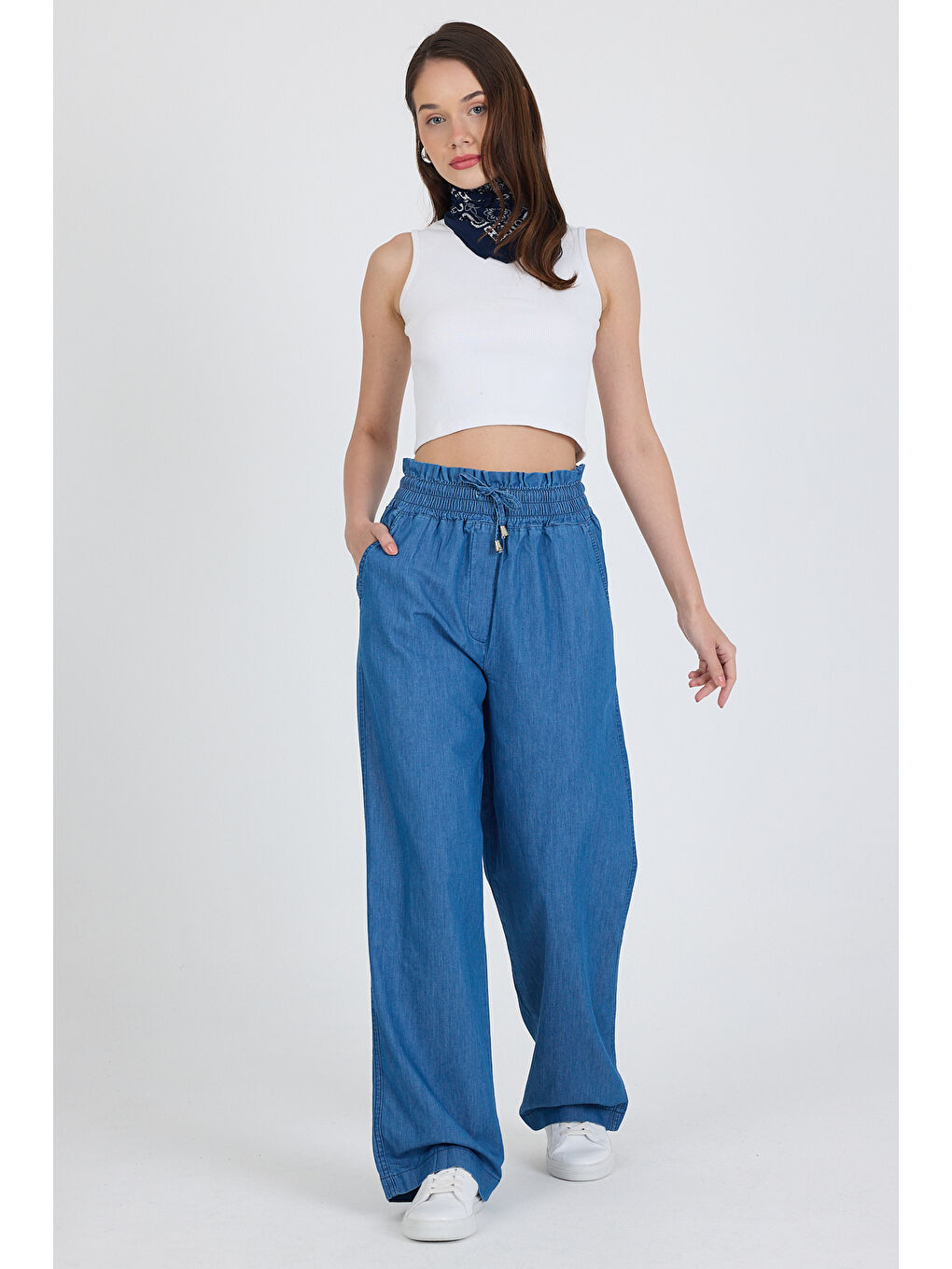 Mavi Beli Lastikli Bol Paça Cepli %100 Pamuk  Kadın Jean  Pantolon 5031