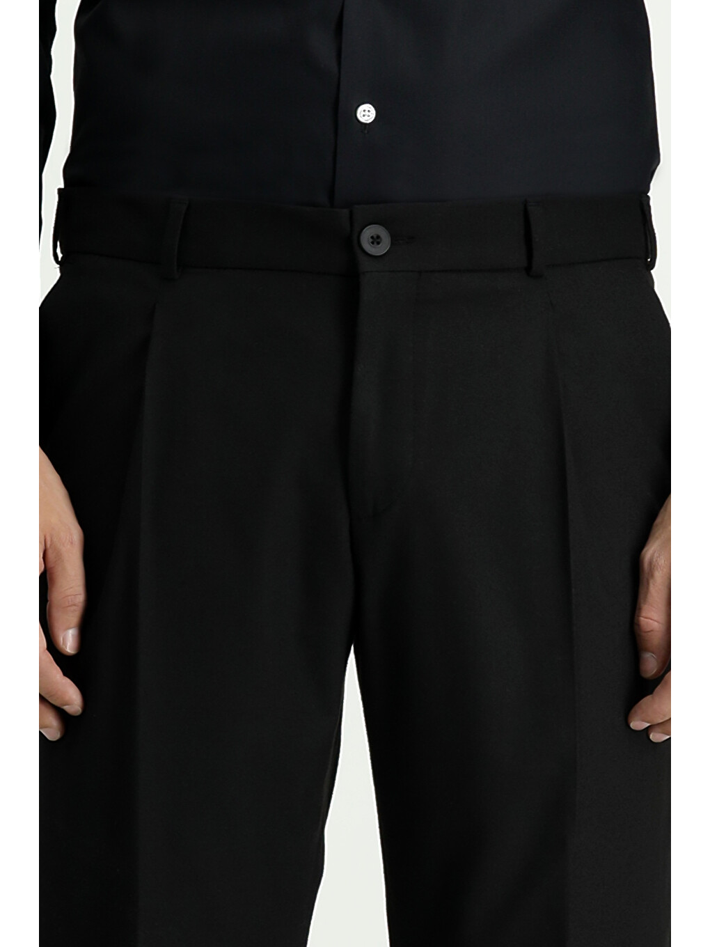 Siyah Slim Fit Dar Kesim Elastanlı Pileli Klasik Kumaş Pantolon-2