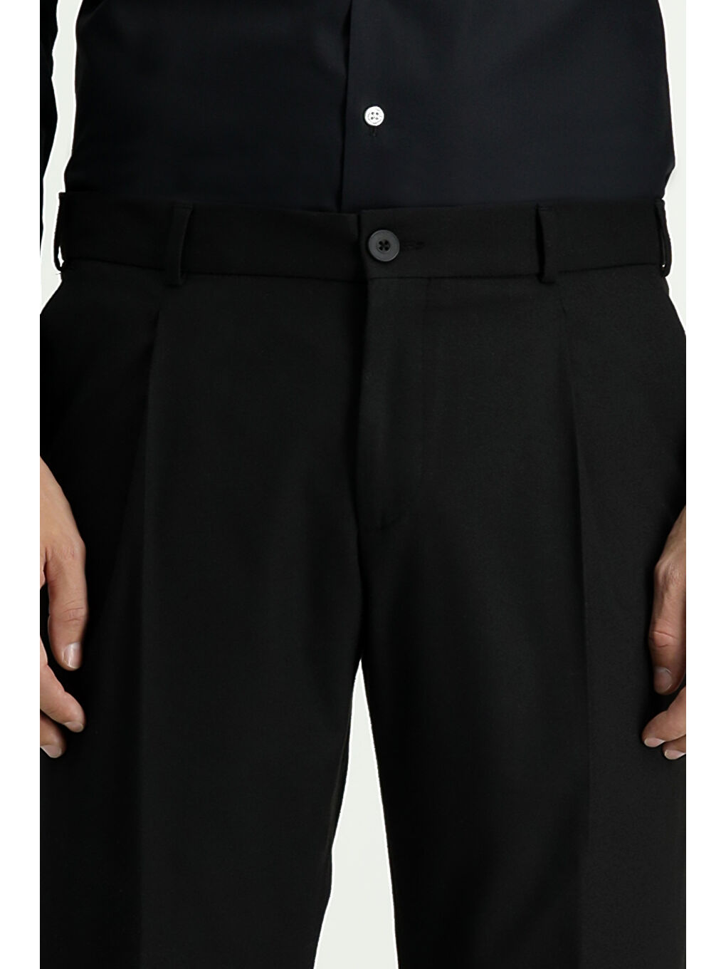 Siyah Elastanlı Pileli Klasik Kumaş Pantolon-2