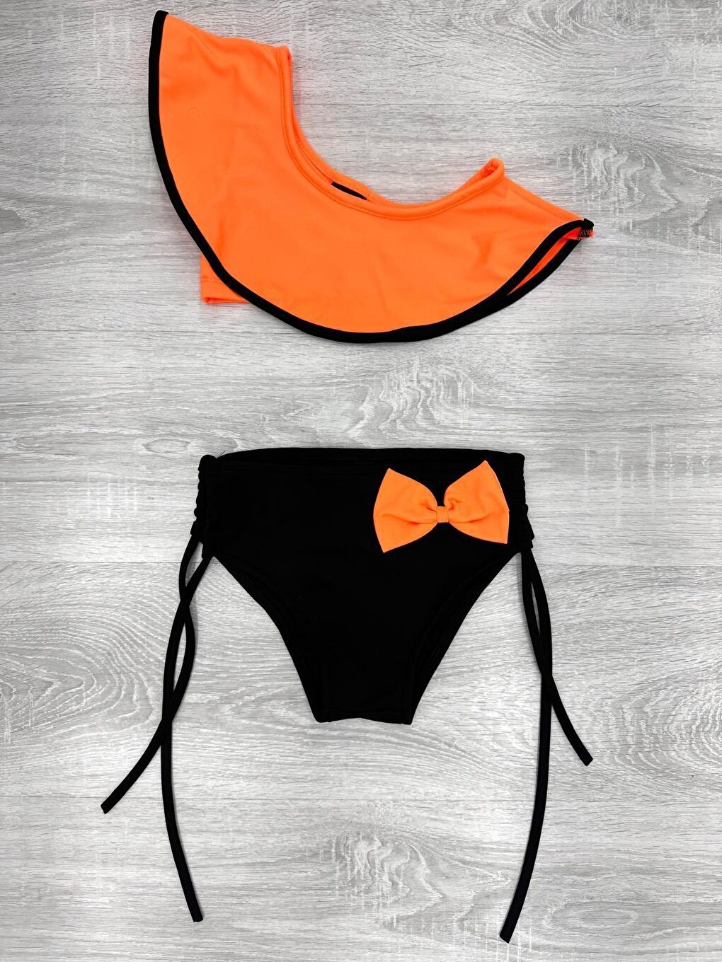 Turuncu Kız Çocuk 2'li Mayo Takımı (Bağcıklı ve Fiyonklu Alt+Tek Kol Üst) Takımı 2-10 Yaş 12230