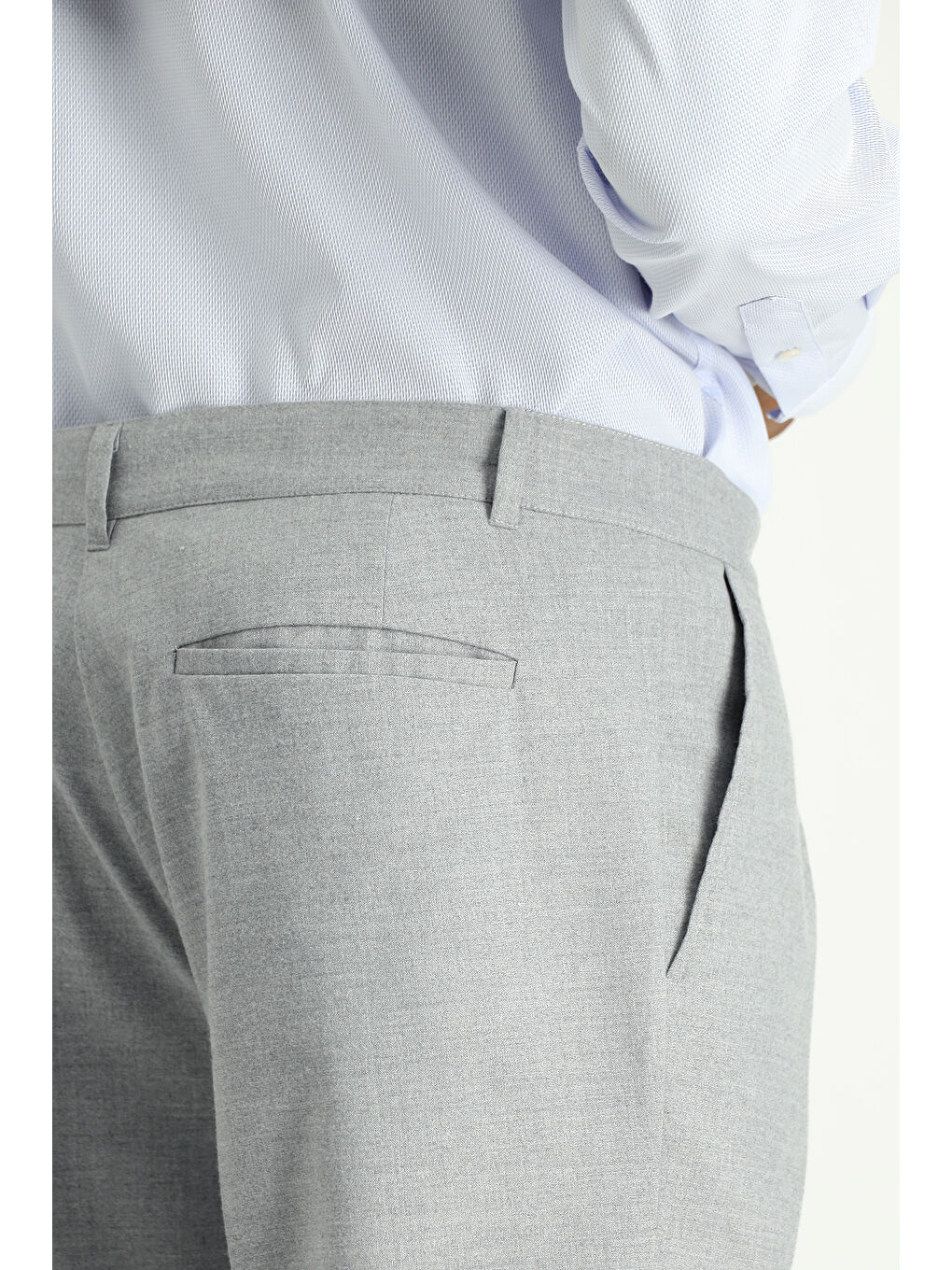 Gri Slim Fit Dar Kesim Elastanlı Pileli Klasik Kumaş Pantolon-4