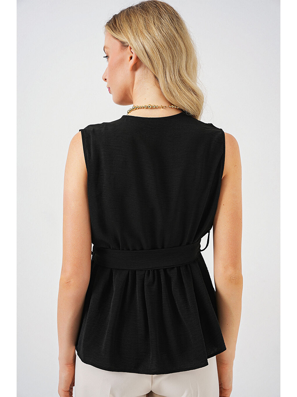 Kadın Kruvaze Yaka Kolsuz Bluz 966 - Siyah-5