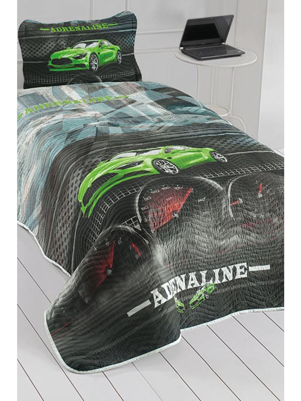 Adrenaline Genç ve Çocuk Baskılı Tek Kişilik Yatak Örtüsü Yeşil-1