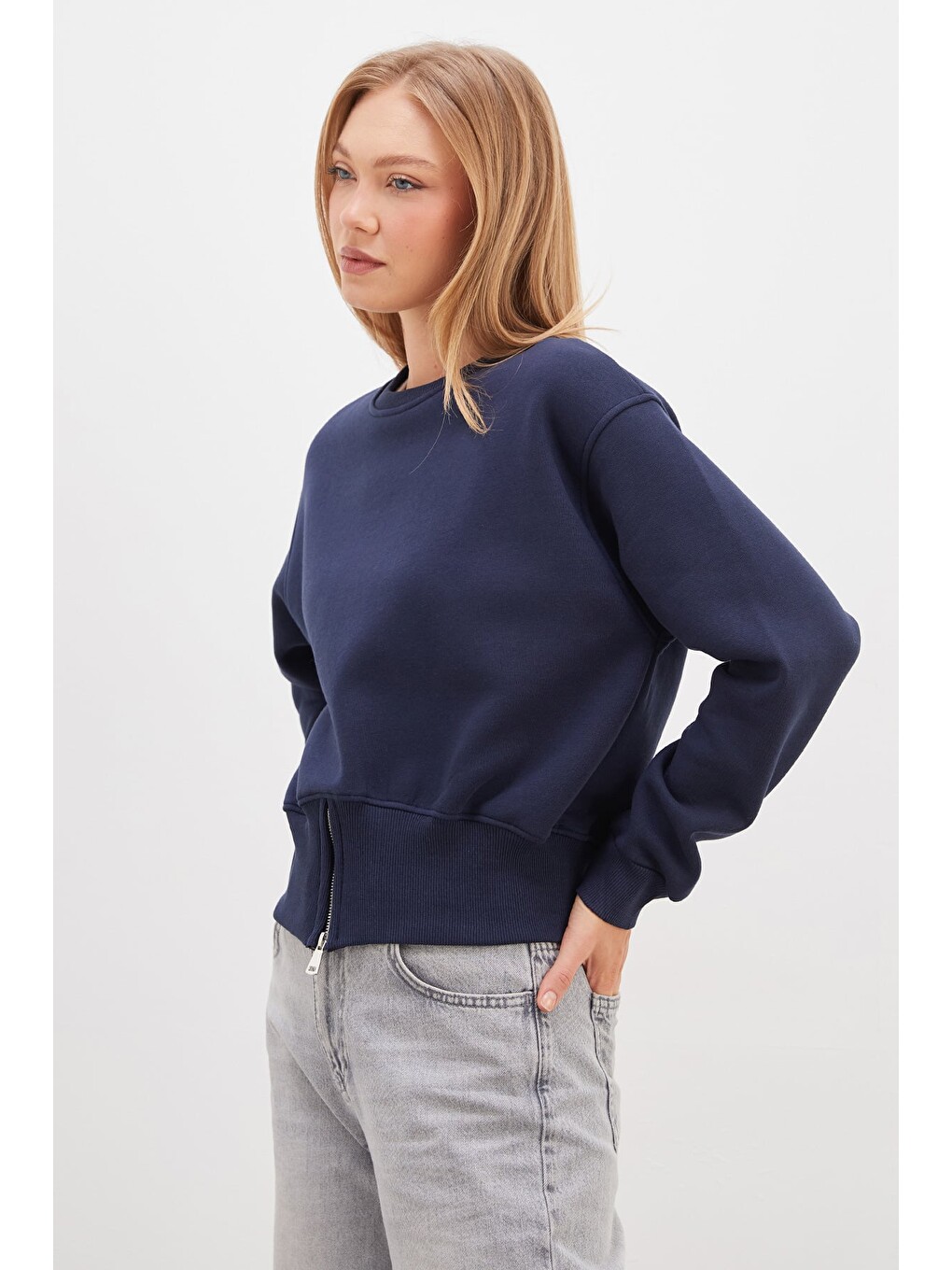 Lacivert 3 İplik Eteği Fermuarlı Bisiklet Yaka Crop Sweatshirt-4