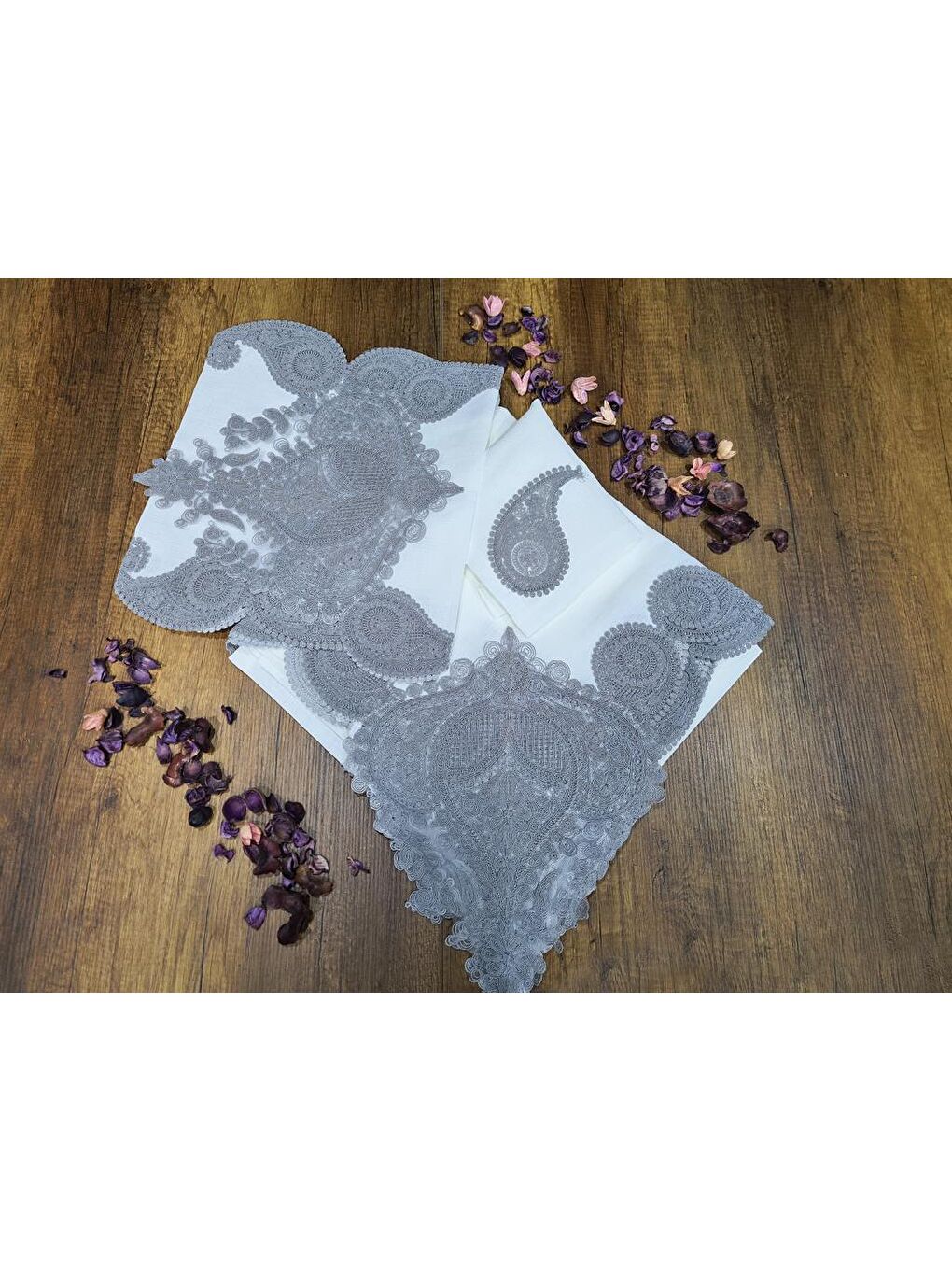 26 Parça Keten Zambak Masa Örtüsü Takımı Krem Gri-1