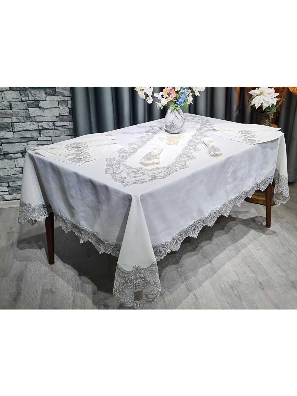 Mavi 26 Parça Fransız Güpürlü Firuze Masa Örtüsü Takımı Krem - Silver-1