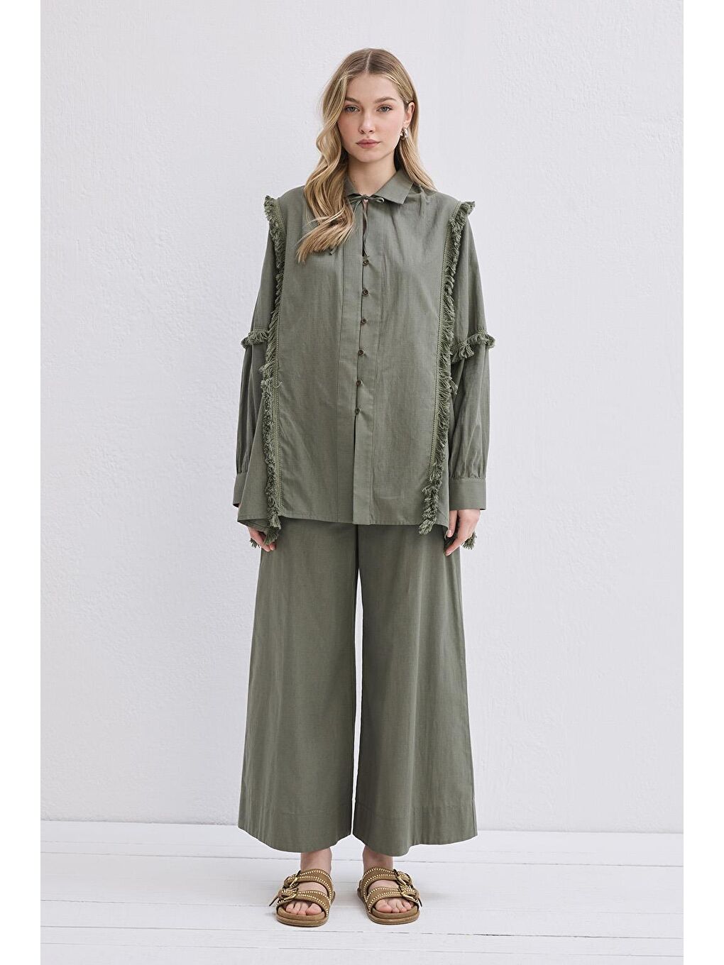 Doria Püsküllü Keten Gömlek Haki Yeşil-1